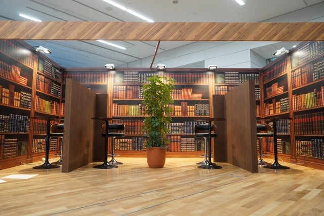 GOLD10月号本日発売！ 特別付録【参号ミツル先生ALL描き下ろしコラボノート＆ミニシール付き】