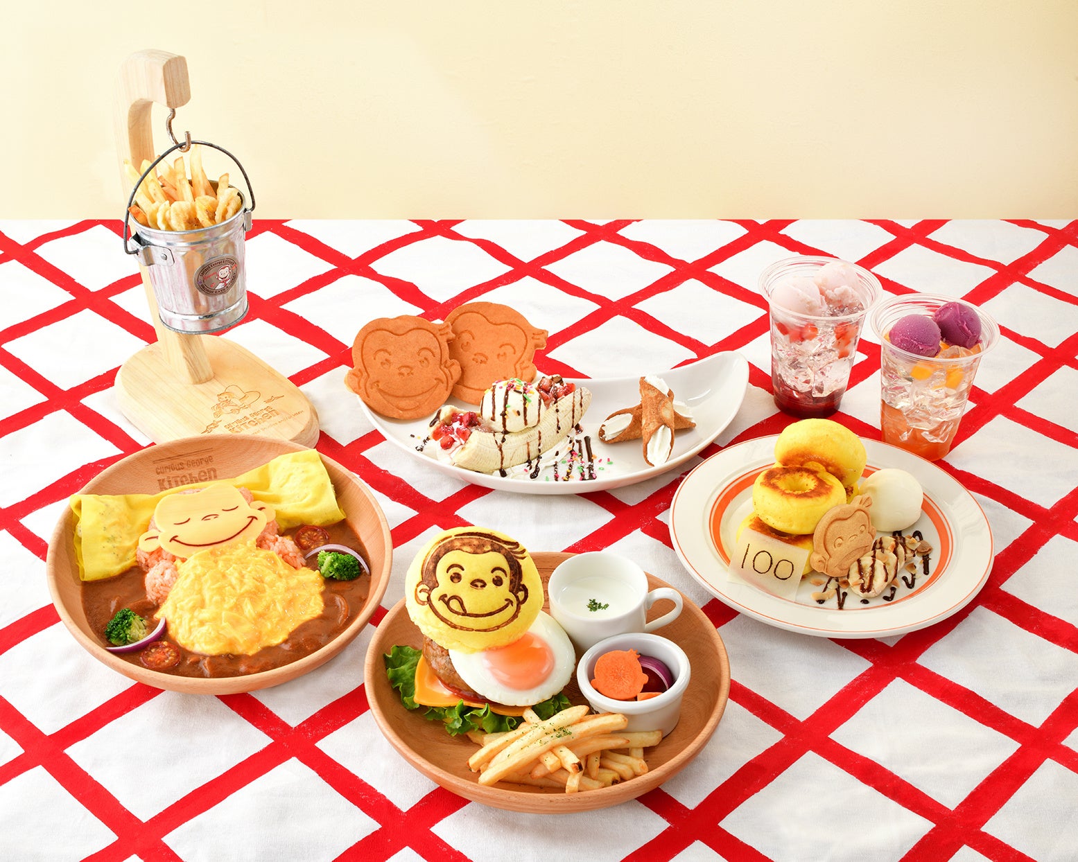 続報！「おさるのジョージ」のダイニングカフェ「Curious George Kitchen」が7月11日、東京ソラマチにオープン！新作メニューや充実のテイクアウトメニューの詳細を公開！