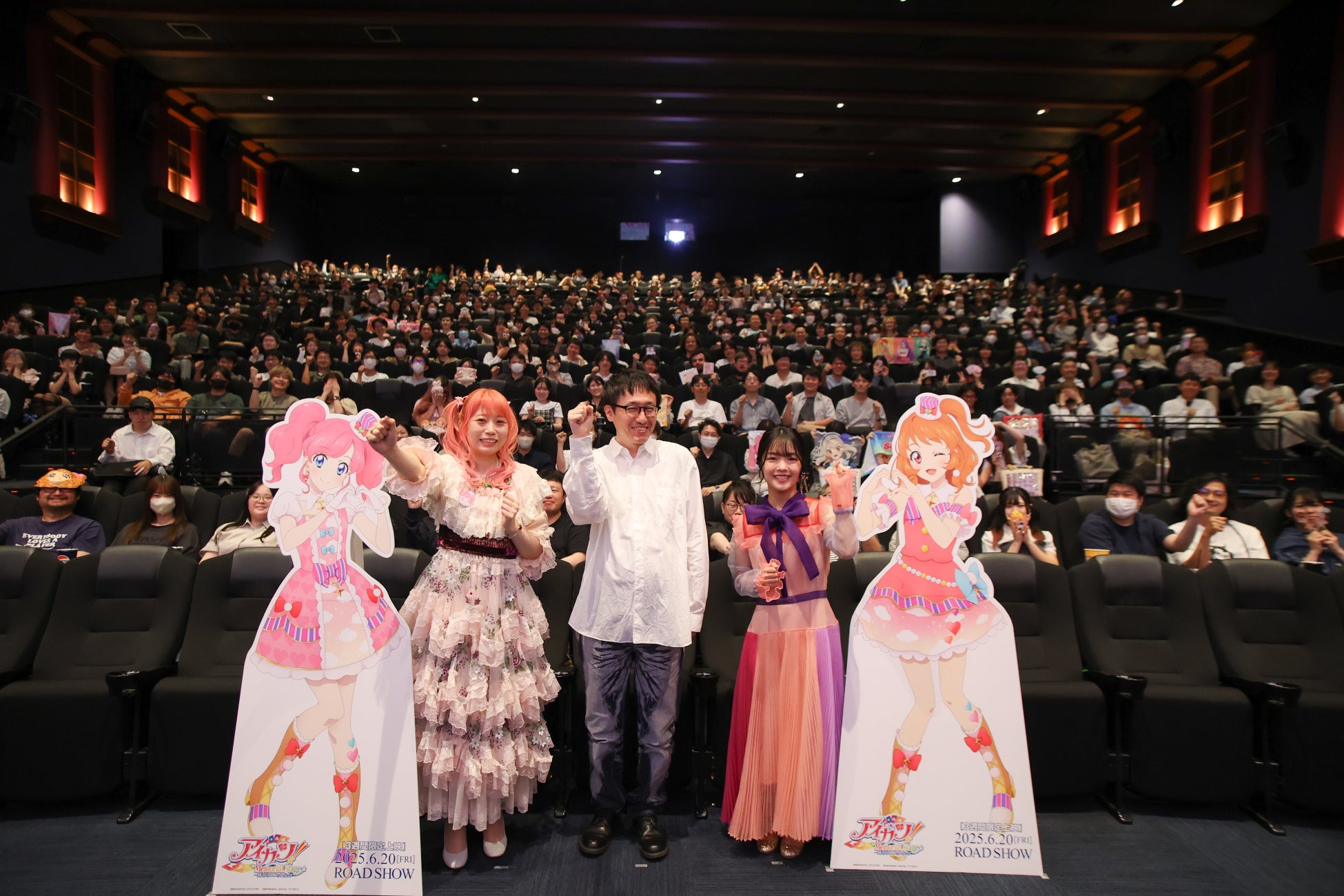 〈CONVERSE TOKYO〉×アニメ「ぼっち・ざ・ろっく！」コラボレーションアイテムを身に纏った　舞台版「結束バンド」のスペシャルビジュアルを公開！