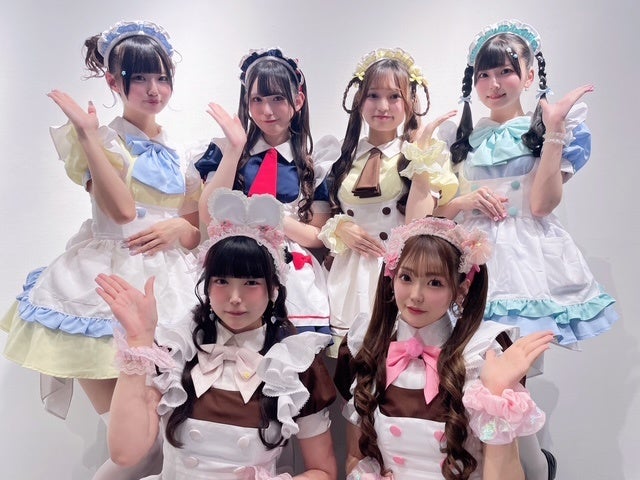 世界最大級のコスプレの祭典「世界コスプレサミット2025 」開催！前夜祭のレッドカーペットにはあっとほぉーむカフェのメイドも登場