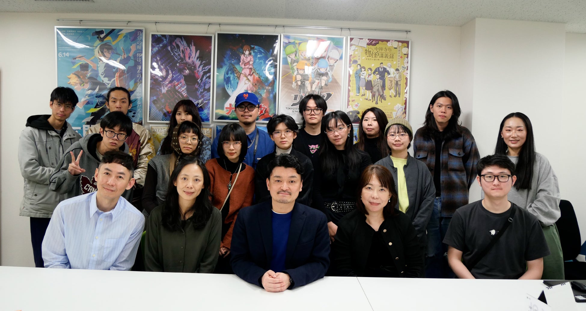 100studioに産学連携する台北芸術大学アニメーション学科大学院修士課程の生徒、関係者が来訪。スタジオ紹介や日本のアニメ業界について解説