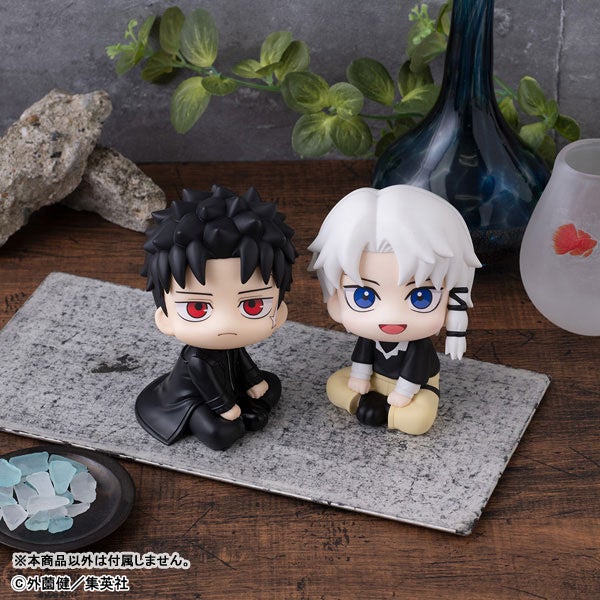 『カグラバチ』より「六平千鉱」「漣伯理」が、見上げ＆おすわりポーズのフィギュアシリーズ「るかっぷ」に登場。