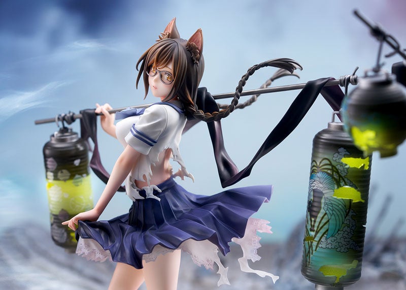 漫画『化物語』から、障り猫の怪異に取り憑かれた薄幸の少女「羽川翼」がフィギュア化。あみあみ限定でのご案内。