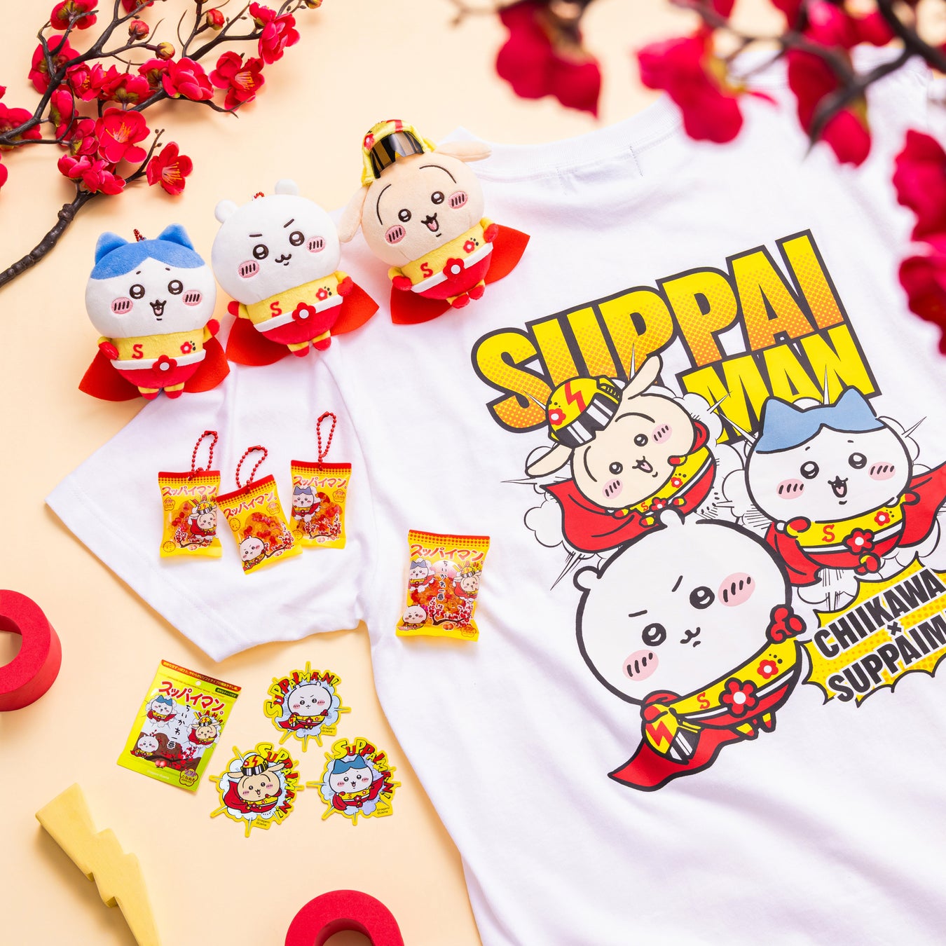 【ちいかわ × スッパイマン】話題を集めたコラボパッケージをモチーフにした商品が登場！マスコットやTシャツなど全5アイテムが8月7日（金）より販売開始